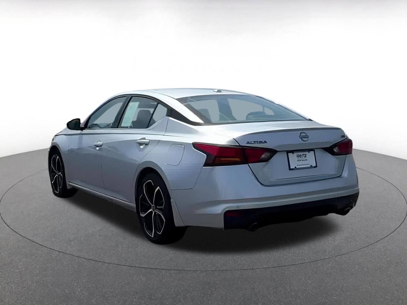 Thumbnail: 2024 Nissan Altima - 5