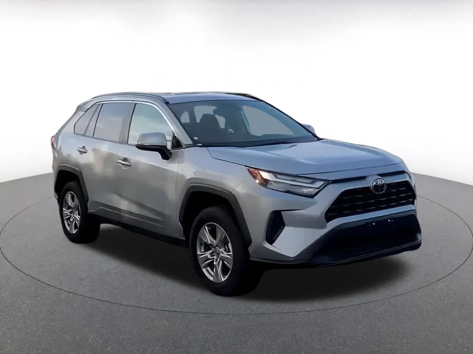 Thumbnail: 2025 Toyota RAV4 - 3