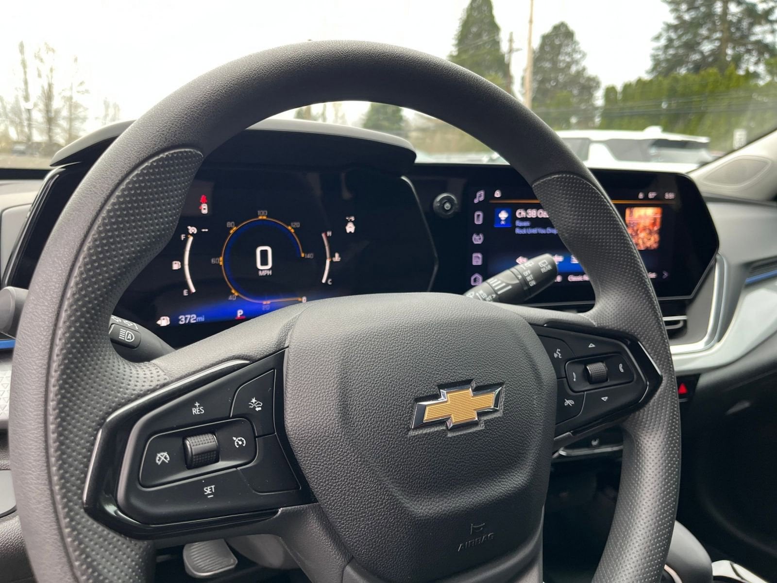 Thumbnail: 2025 Chevrolet Trax - 27