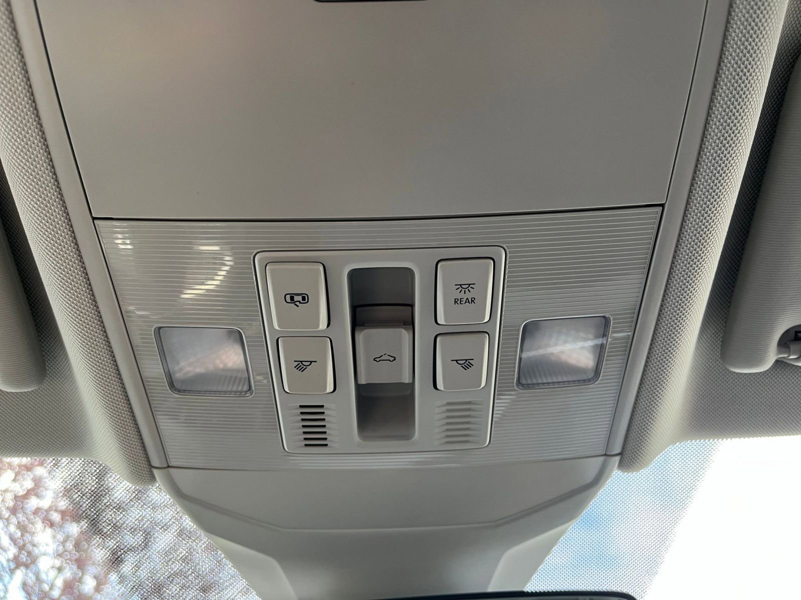 Thumbnail: 2025 Volkswagen Jetta - 23