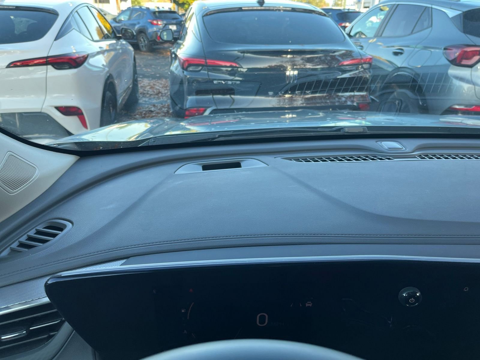 Thumbnail: 2025 Buick Encore GX - 32