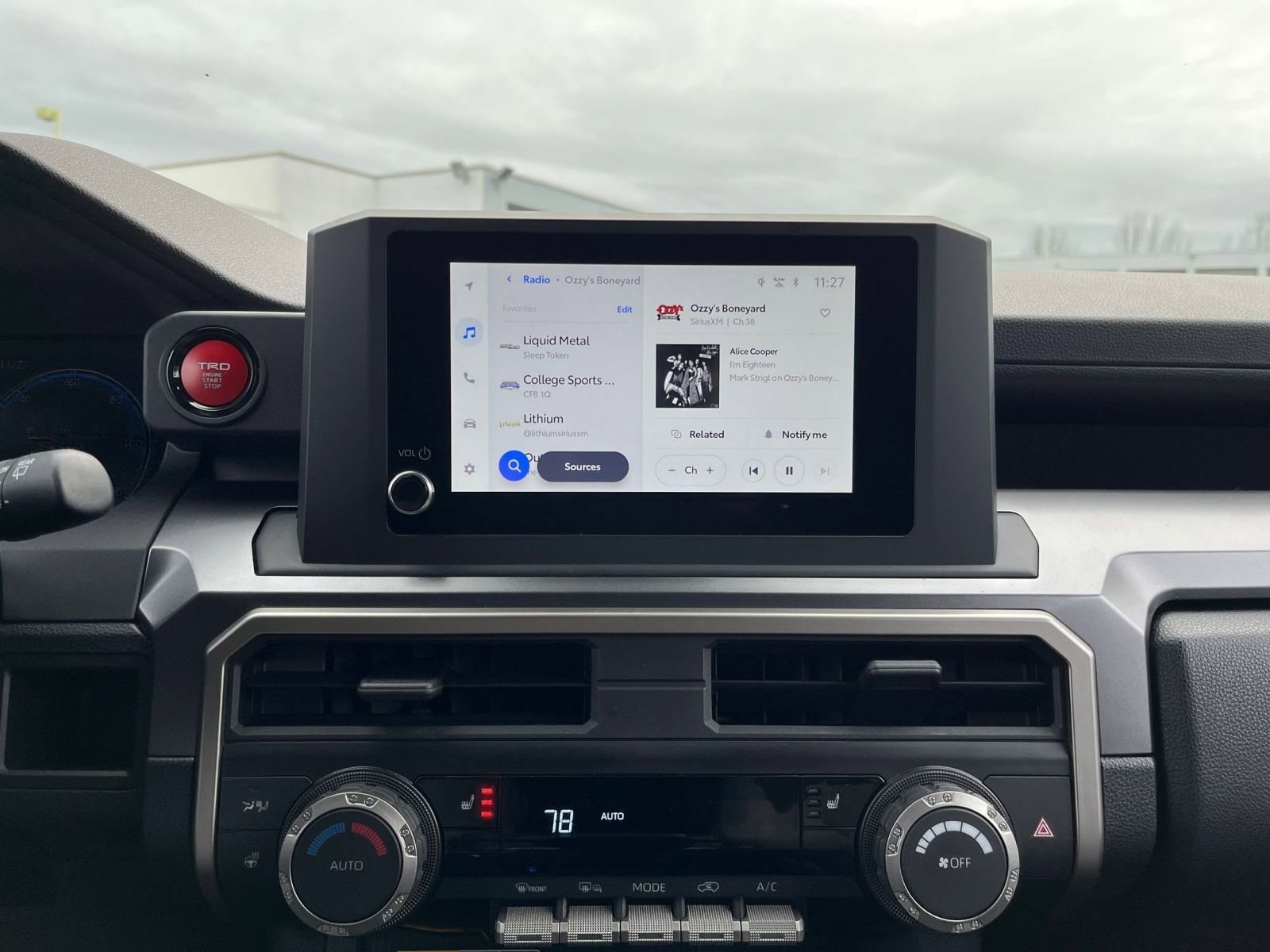 Thumbnail: 2025 Toyota 4Runner - 23