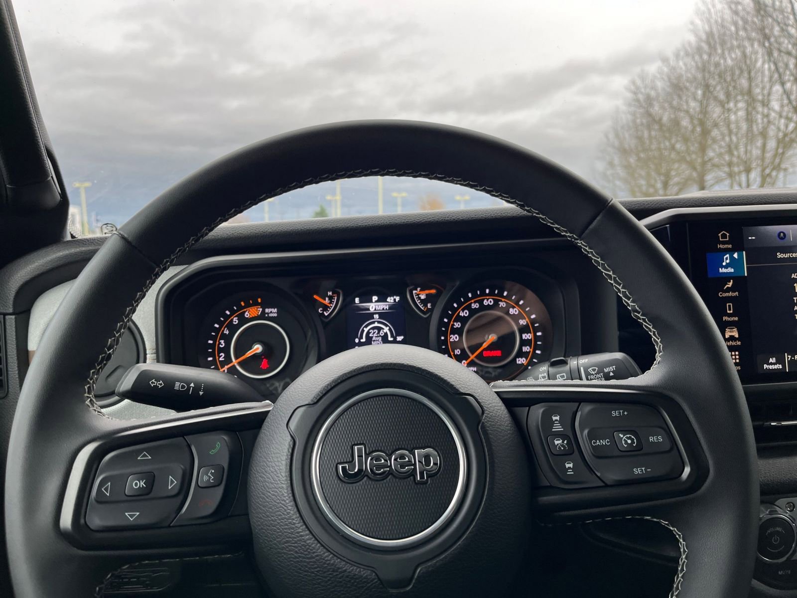 Thumbnail: 2025 Jeep Wrangler - 27