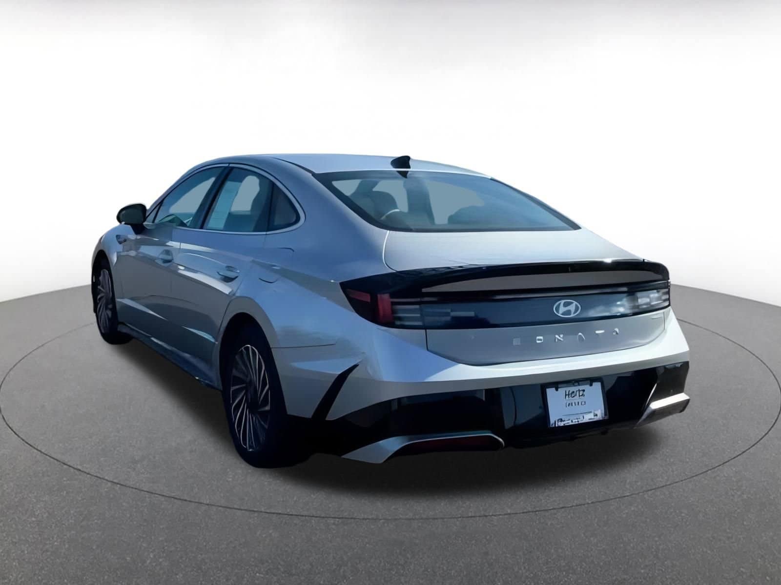Thumbnail: 2024 Hyundai Sonata - 16