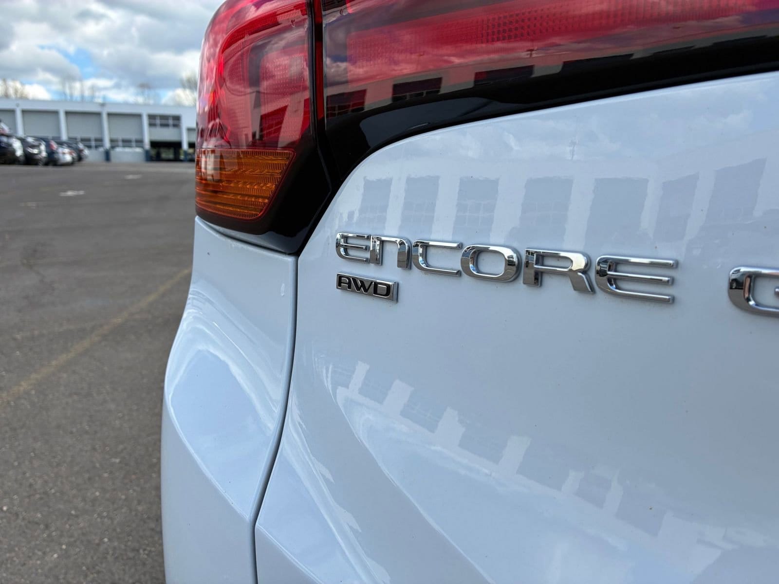 Thumbnail: 2025 Buick Encore GX - 17