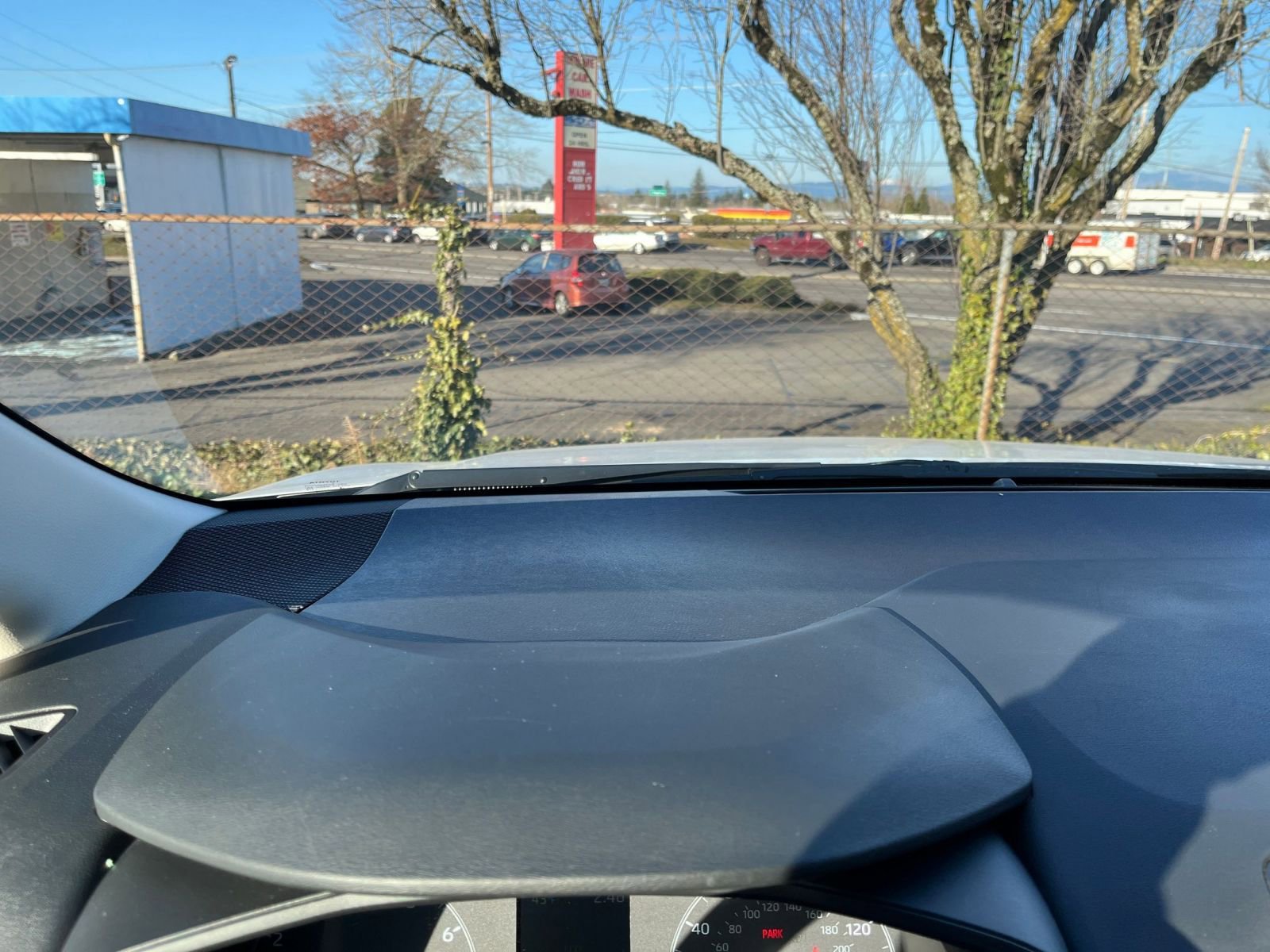 Thumbnail: 2025 Toyota Corolla - 32