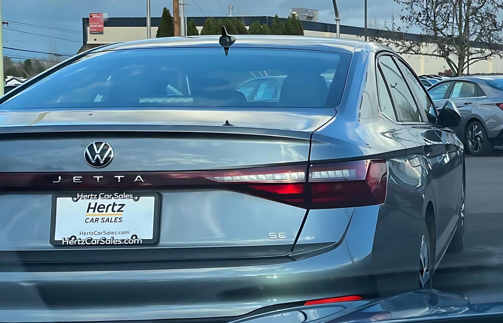 Thumbnail: 2025 Volkswagen Jetta - 15