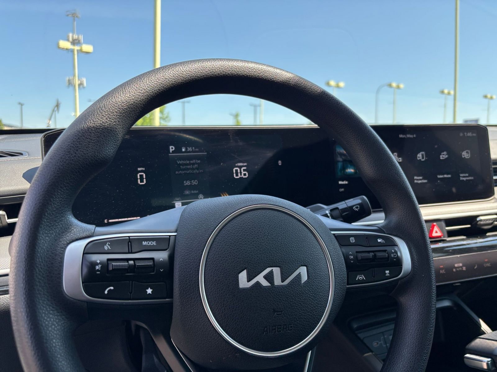 Thumbnail: 2025 Kia K5 - 27