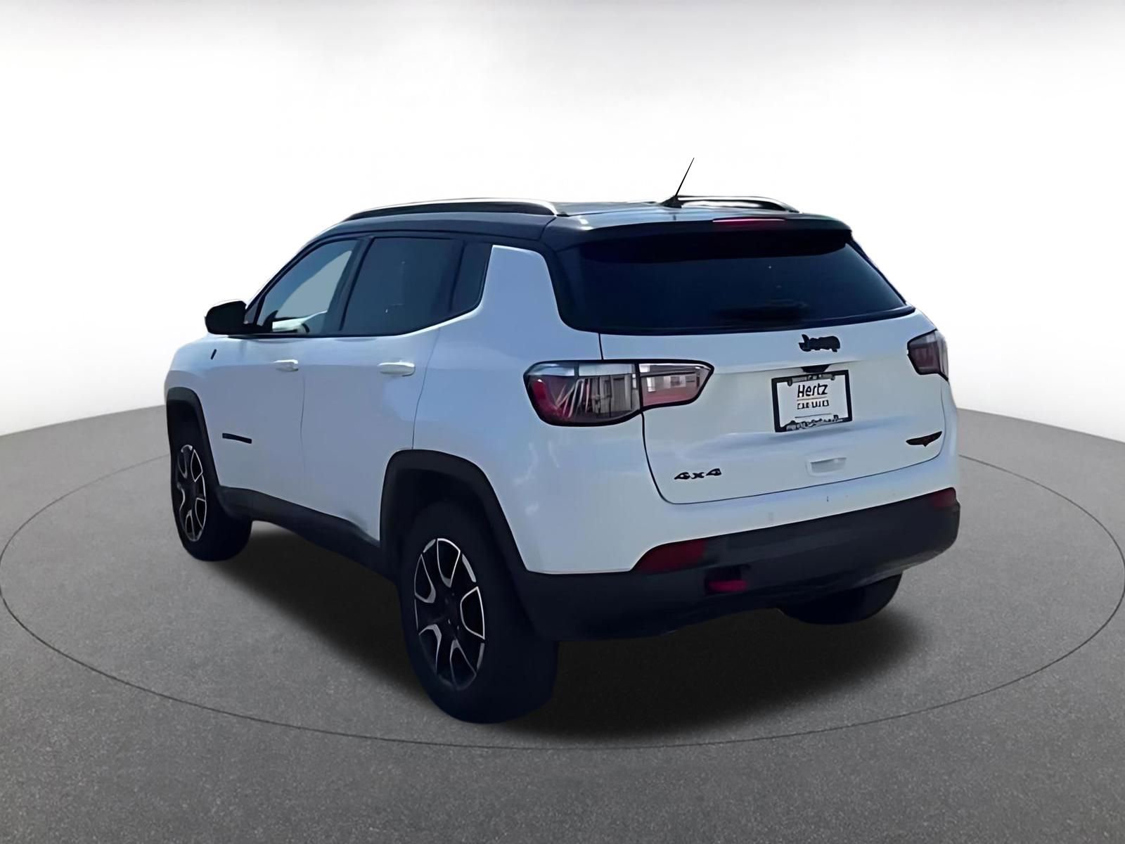 Thumbnail: 2025 Jeep Compass - 8