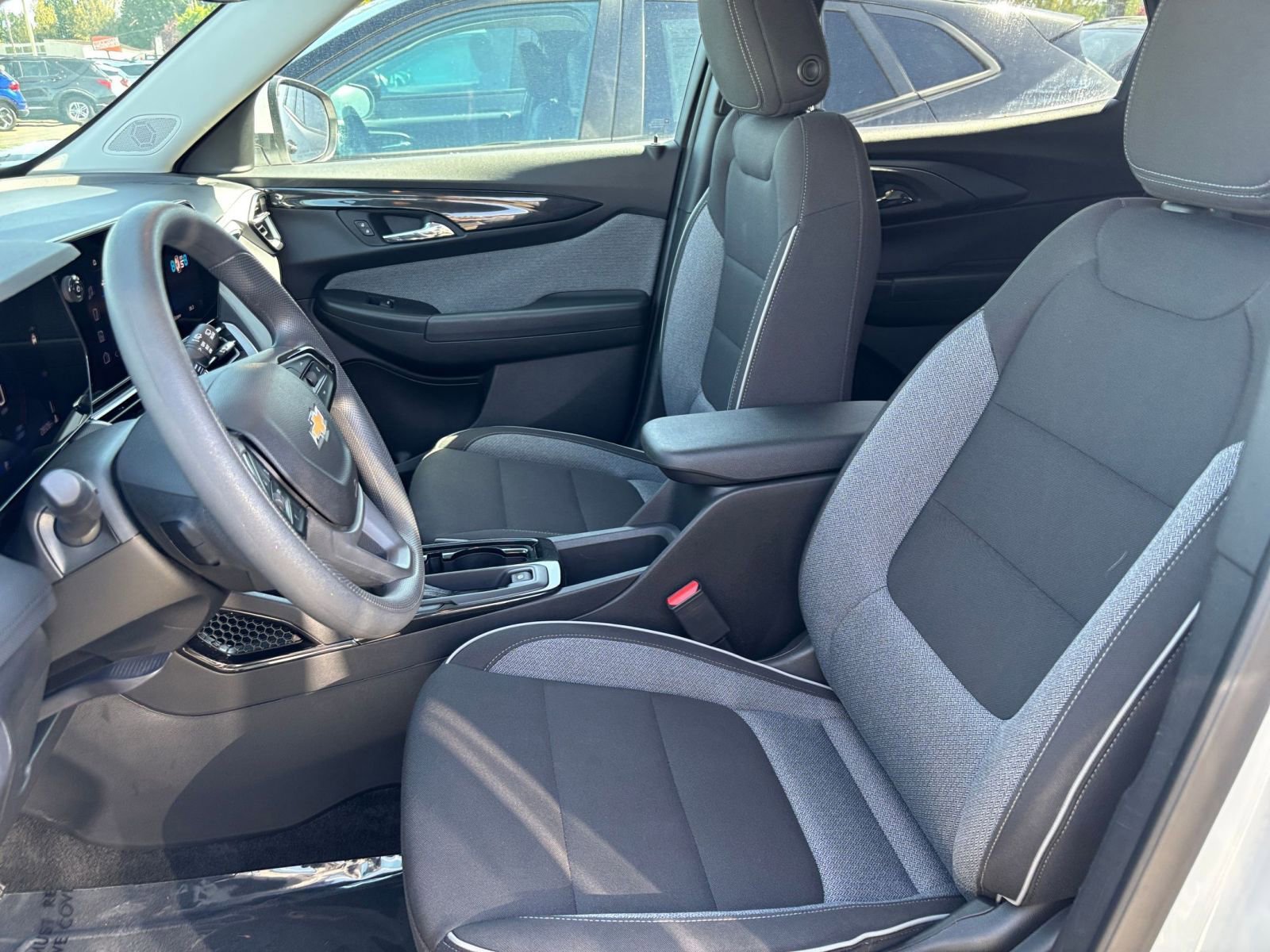 Thumbnail: 2025 Chevrolet TrailBlazer - 35