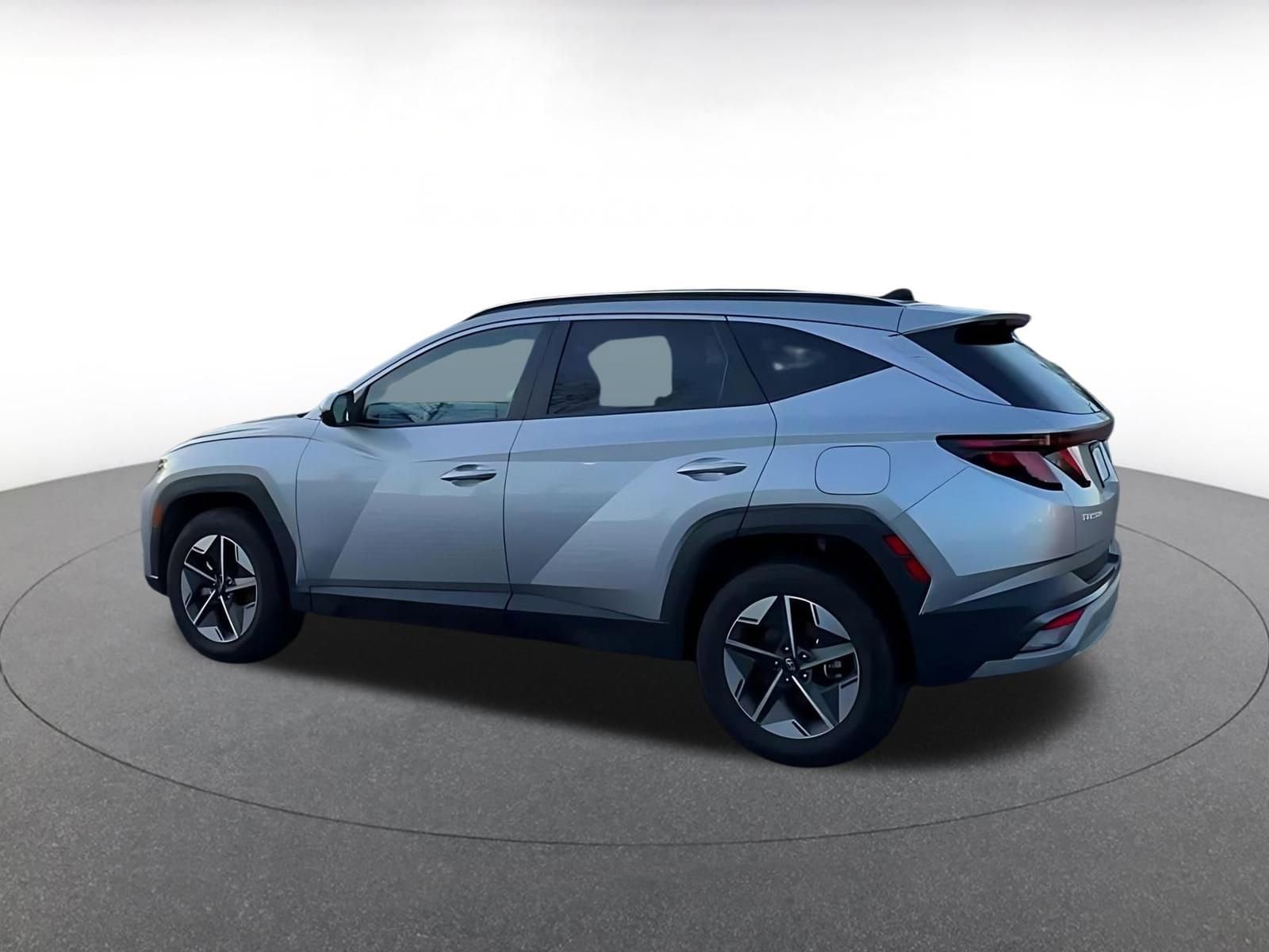 Thumbnail: 2025 Hyundai Tucson - 4