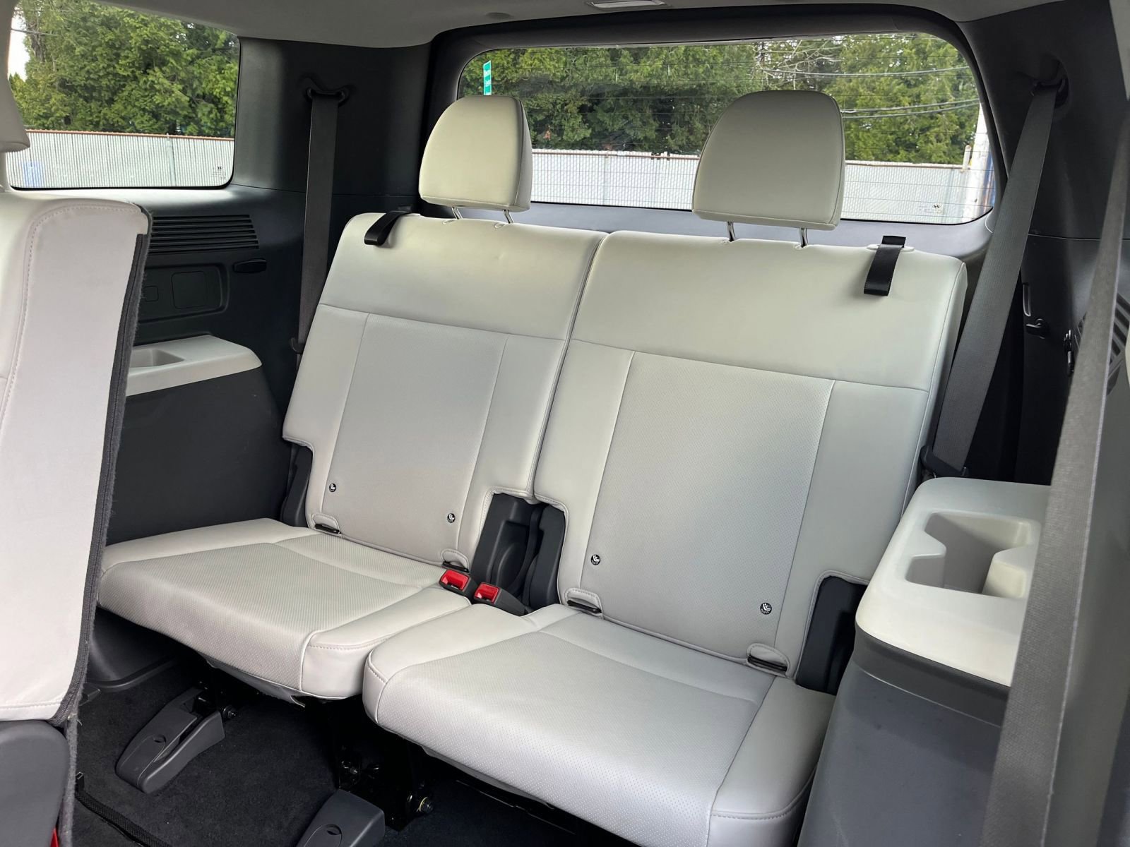 Thumbnail: 2025 Hyundai Santa Fe - 32