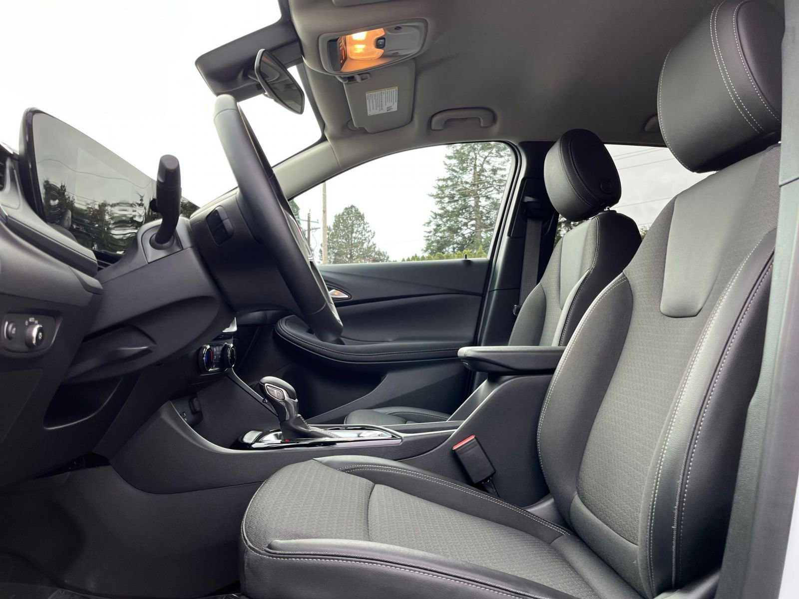 Thumbnail: 2025 Buick Encore GX - 24