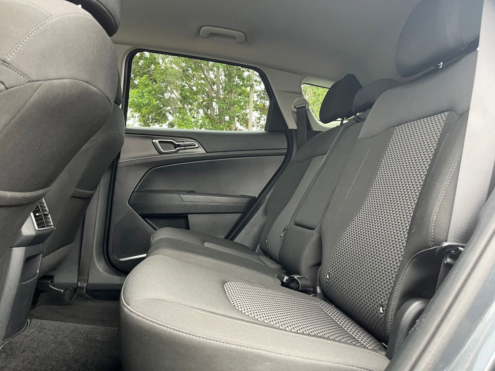 Thumbnail: 2024 Kia Sportage - 25