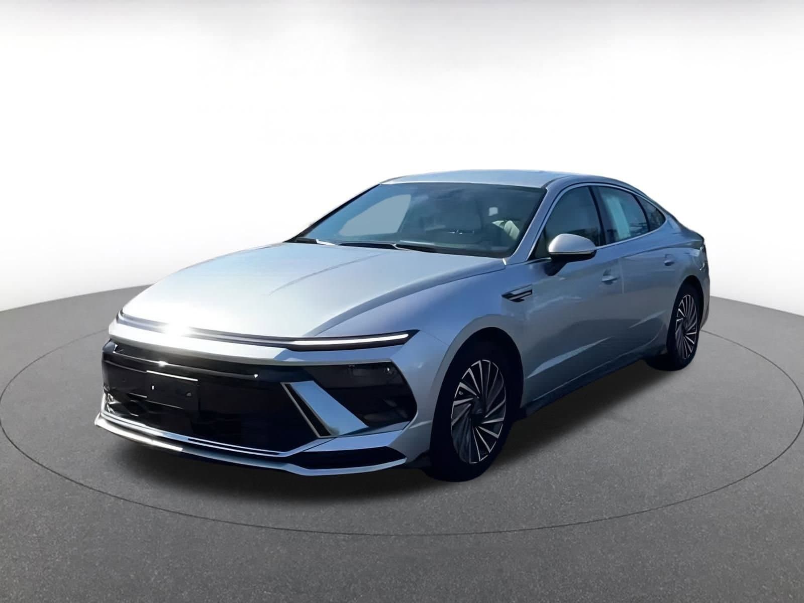 Thumbnail: 2024 Hyundai Sonata - 10
