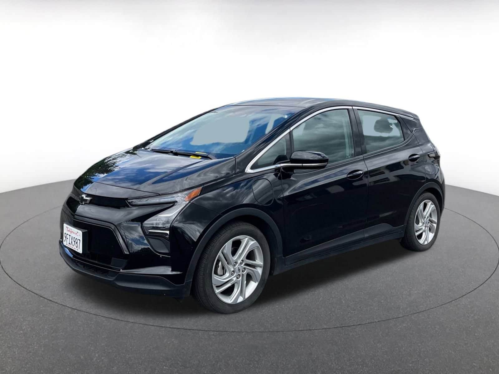 Thumbnail: 2023 Chevrolet Bolt EV - 3