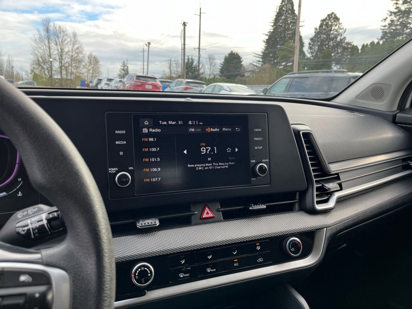 Thumbnail: 2024 Kia Sportage - 20