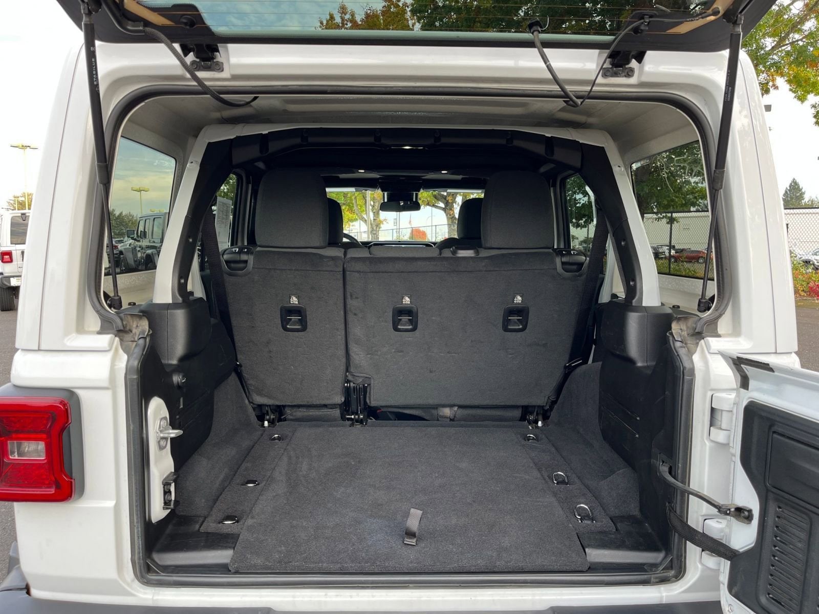 Thumbnail: 2025 Jeep Wrangler - 30