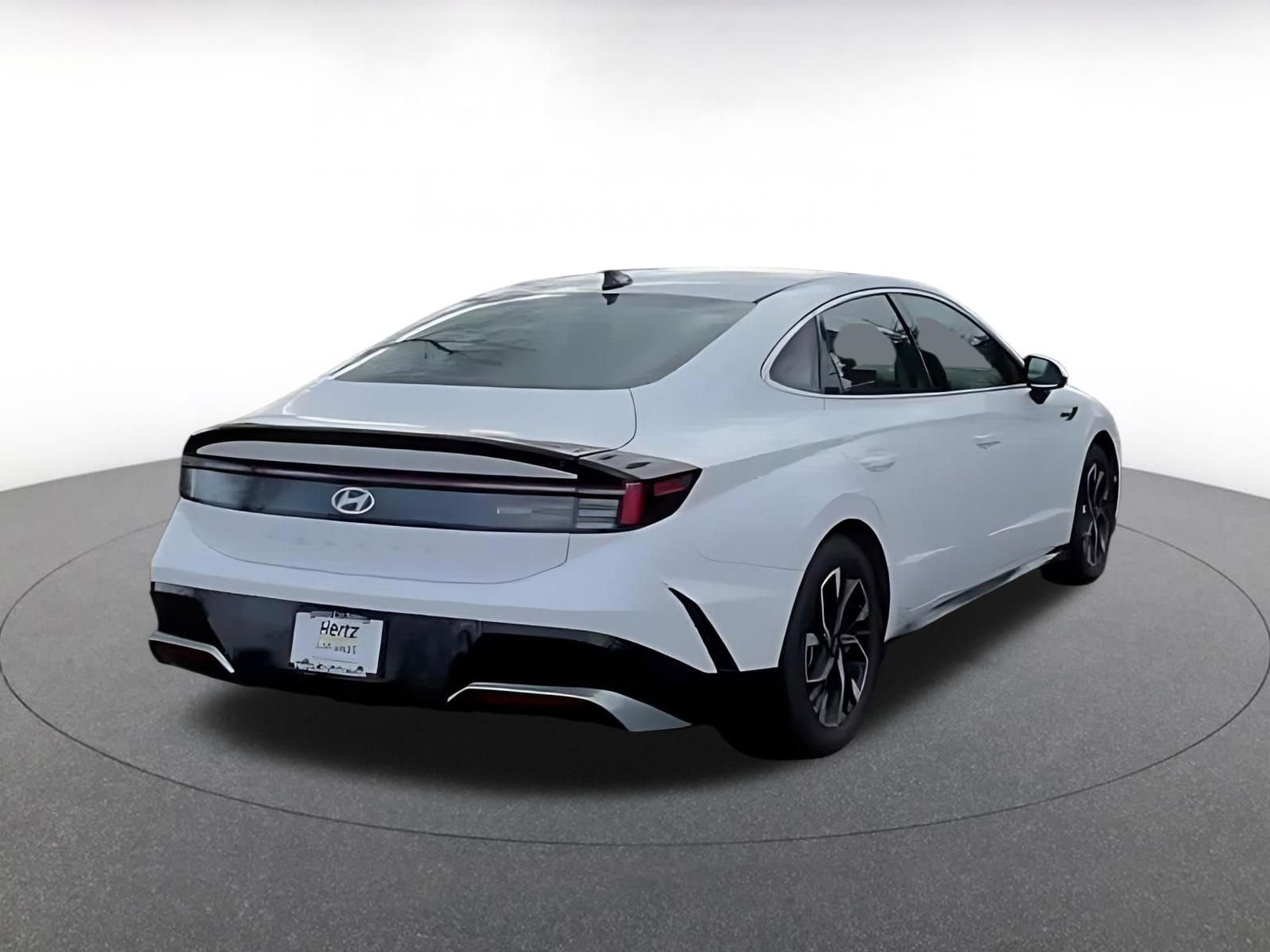 Thumbnail: 2025 Hyundai Sonata - 8