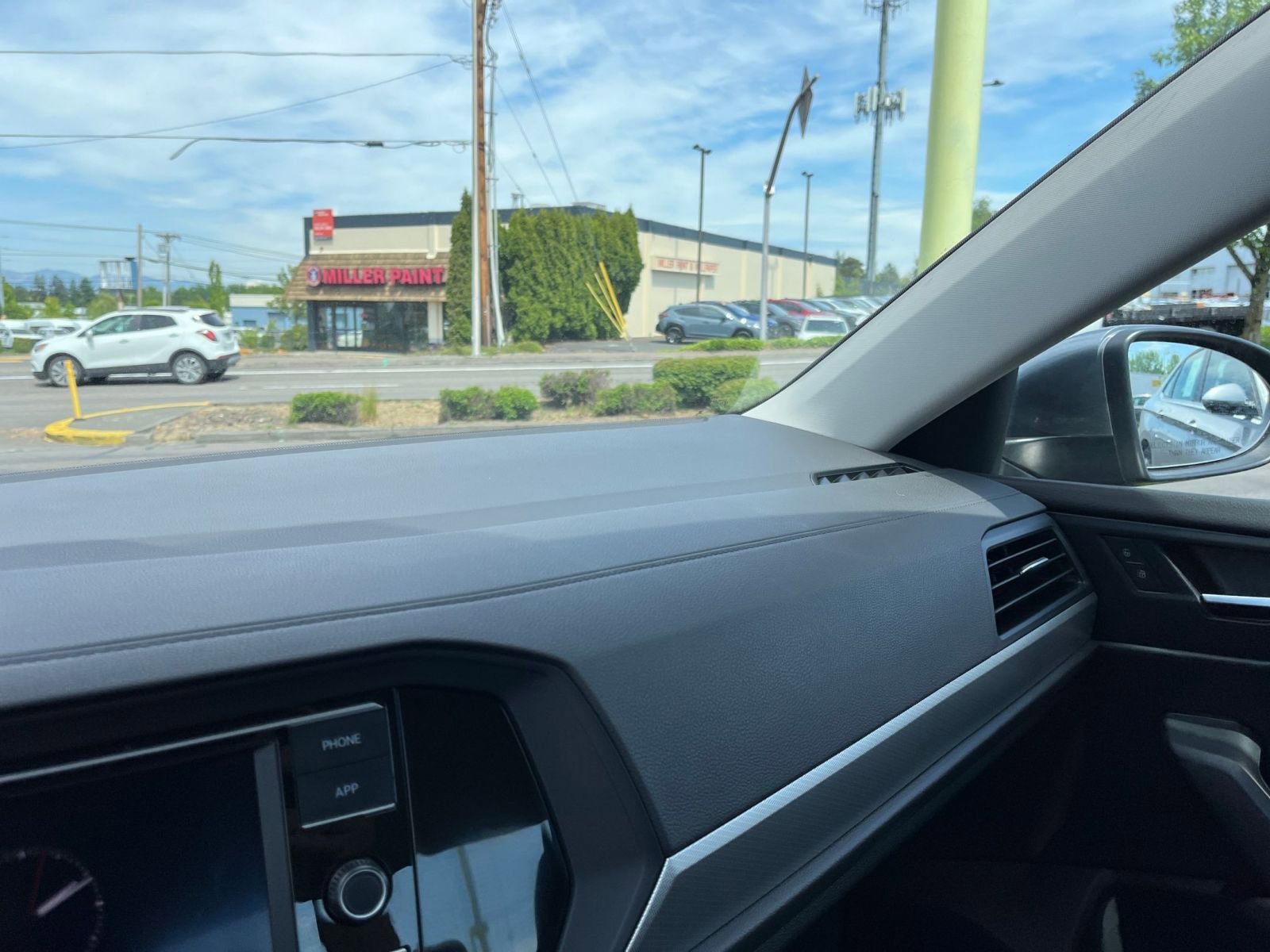 Thumbnail: 2024 Volkswagen Jetta - 33