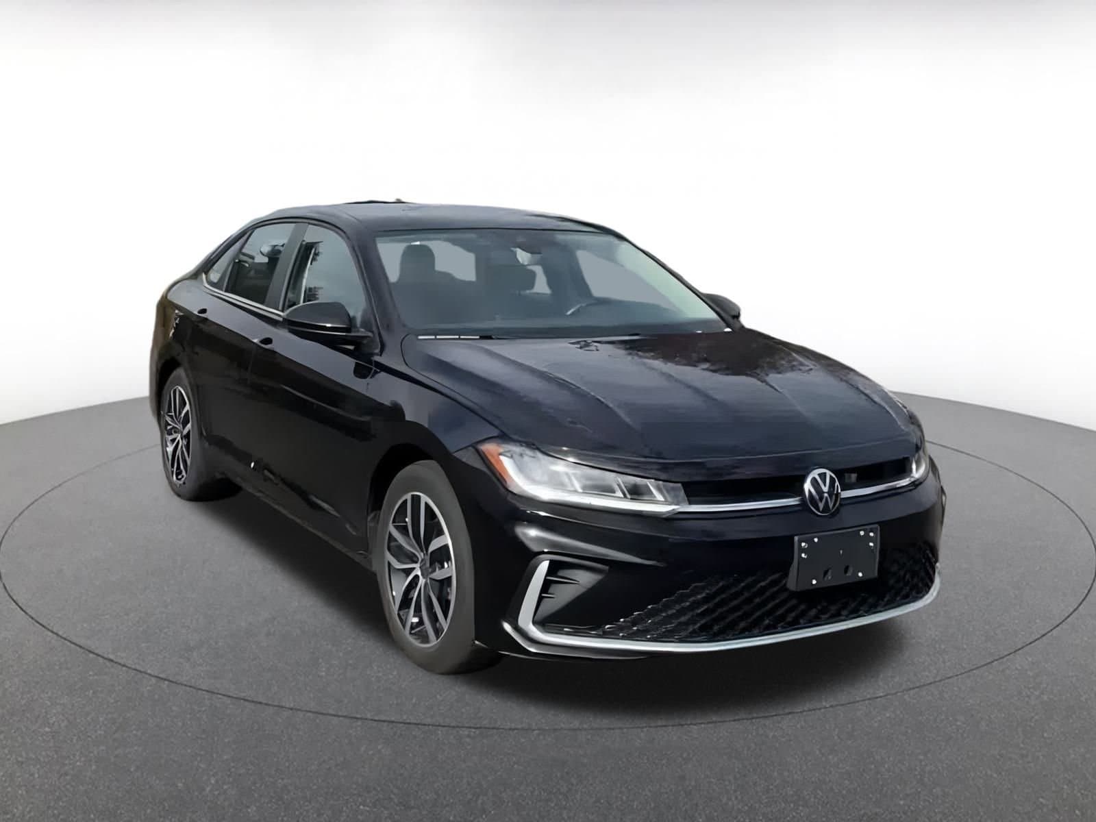 Thumbnail: 2025 Volkswagen Jetta - 3