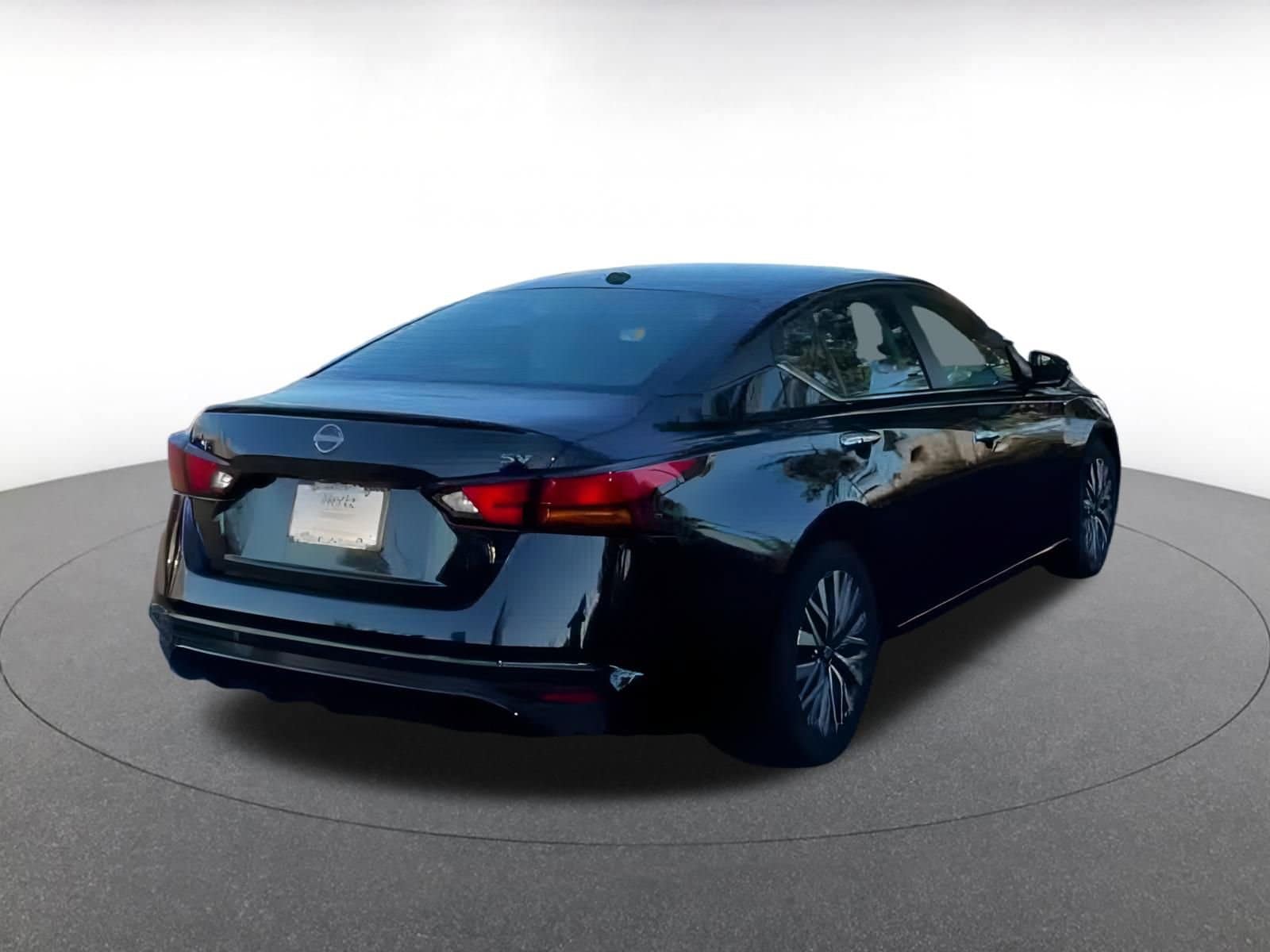 Thumbnail: 2024 Nissan Altima - 14