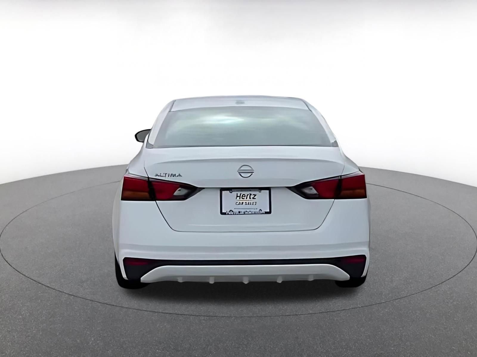 Thumbnail: 2025 Nissan Altima - 14