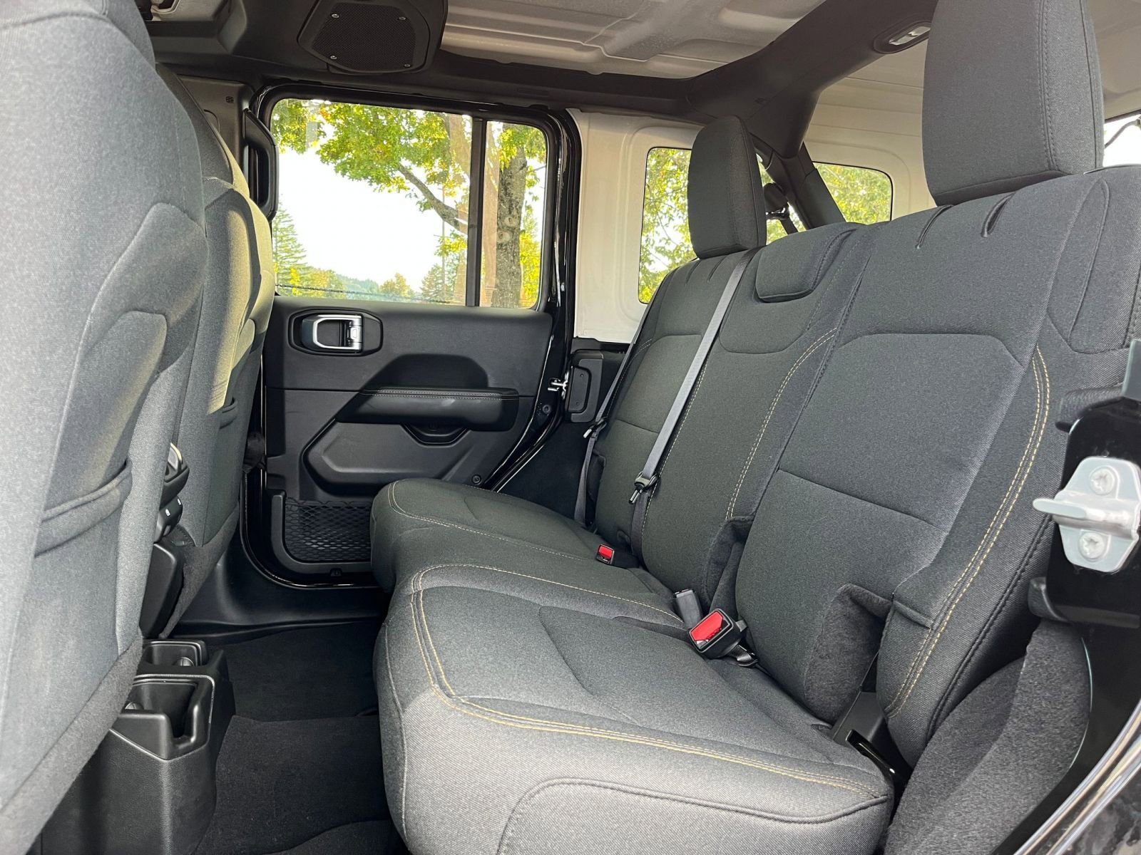 Thumbnail: 2025 Jeep Wrangler - 24