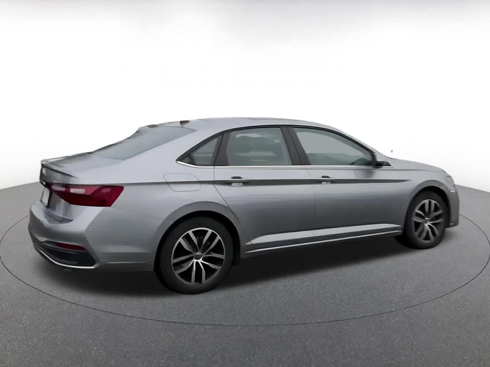 Thumbnail: 2025 Volkswagen Jetta - 10