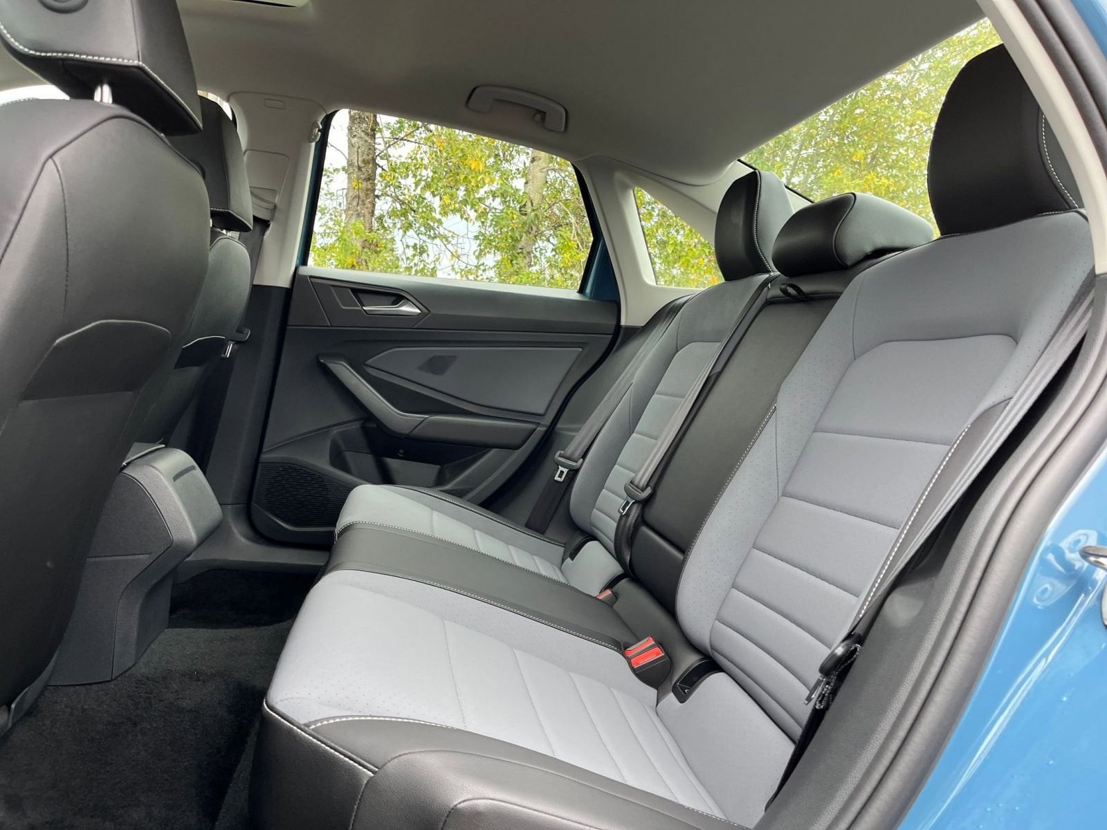 Thumbnail: 2025 Volkswagen Jetta - 24