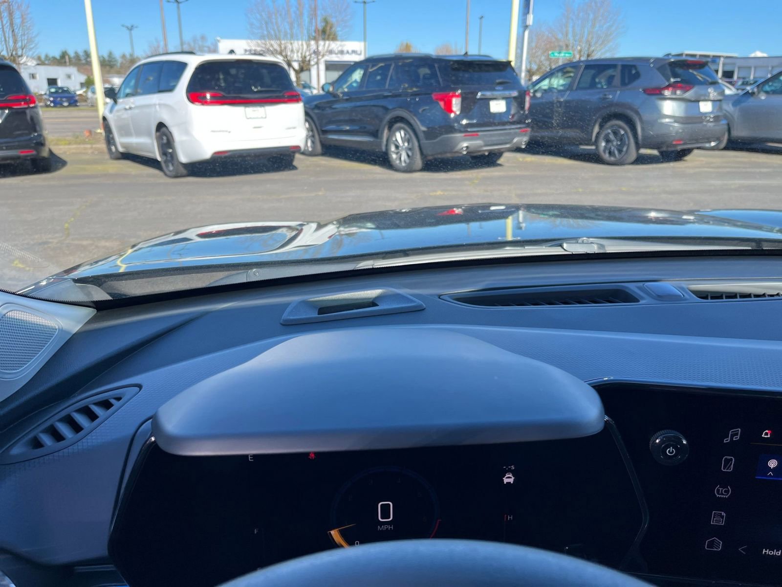 Thumbnail: 2025 Chevrolet Trax - 33