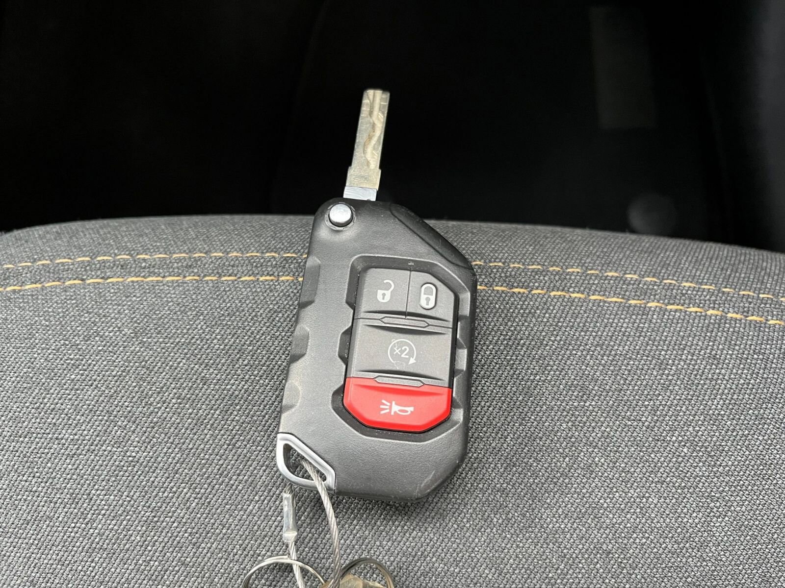 Thumbnail: 2025 Jeep Wrangler - 22