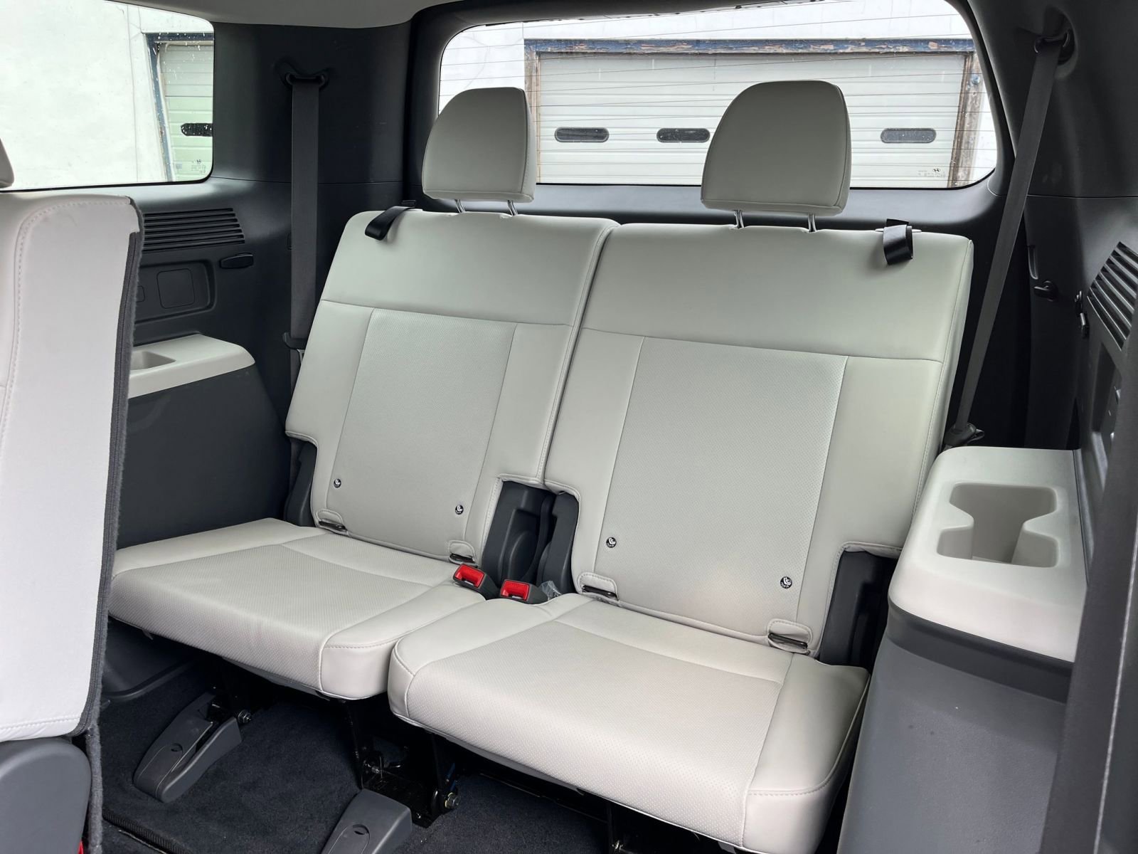 Thumbnail: 2025 Hyundai Santa Fe - 31