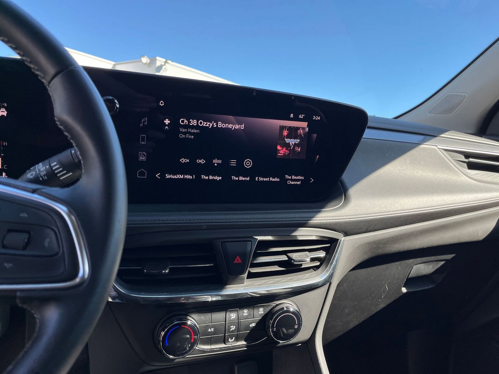 Thumbnail: 2025 Buick Encore GX - 21