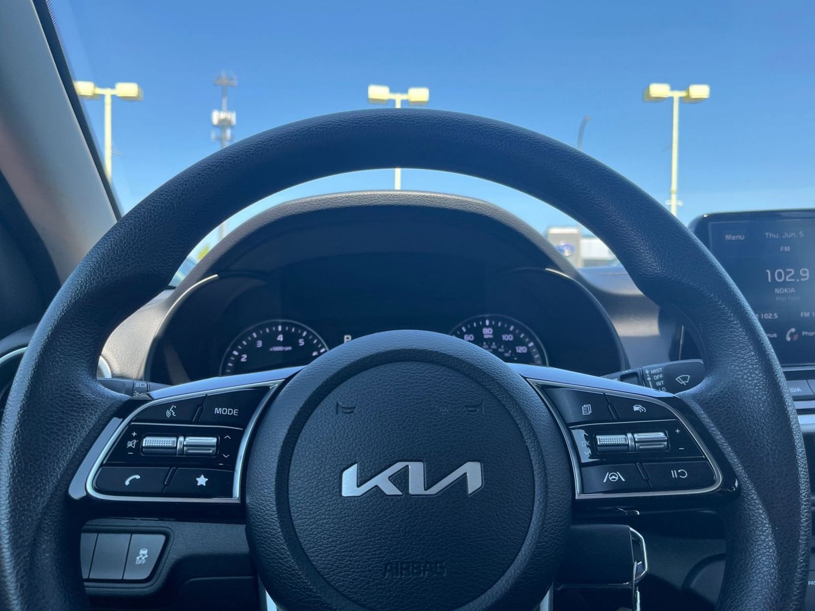 Thumbnail: 2024 Kia Forte - 25