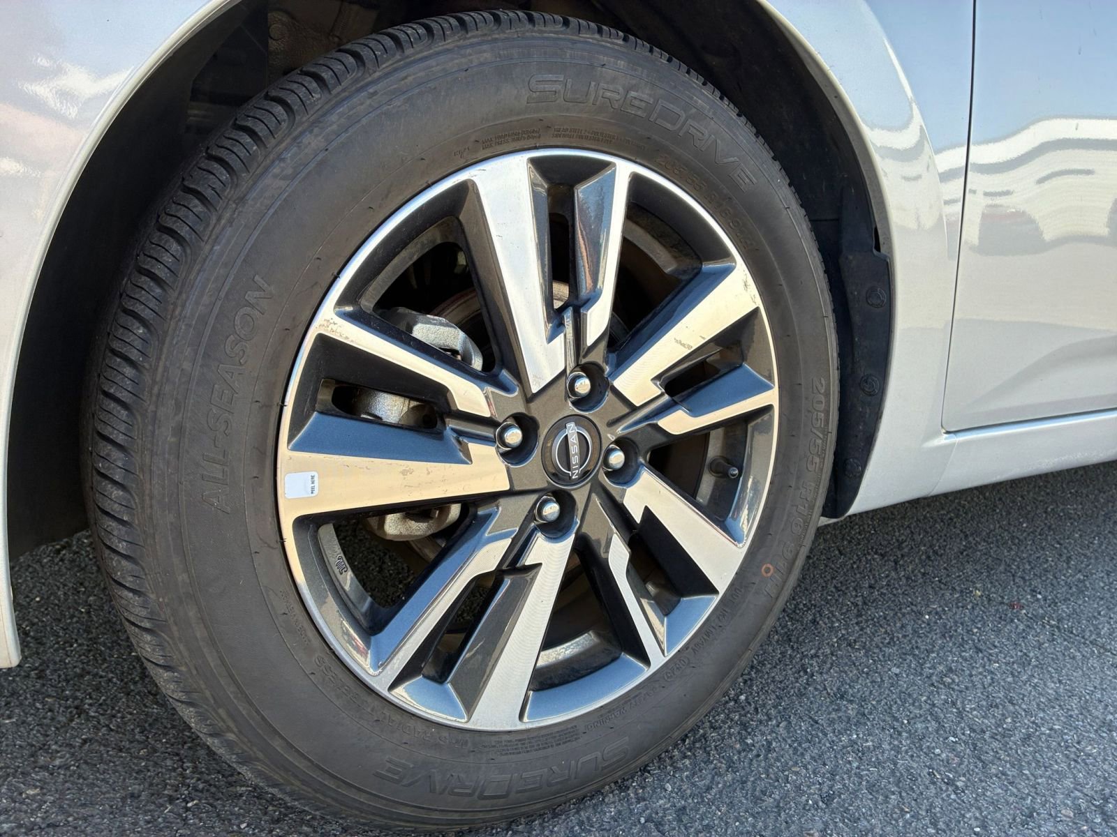 Thumbnail: 2025 Nissan Versa - 28