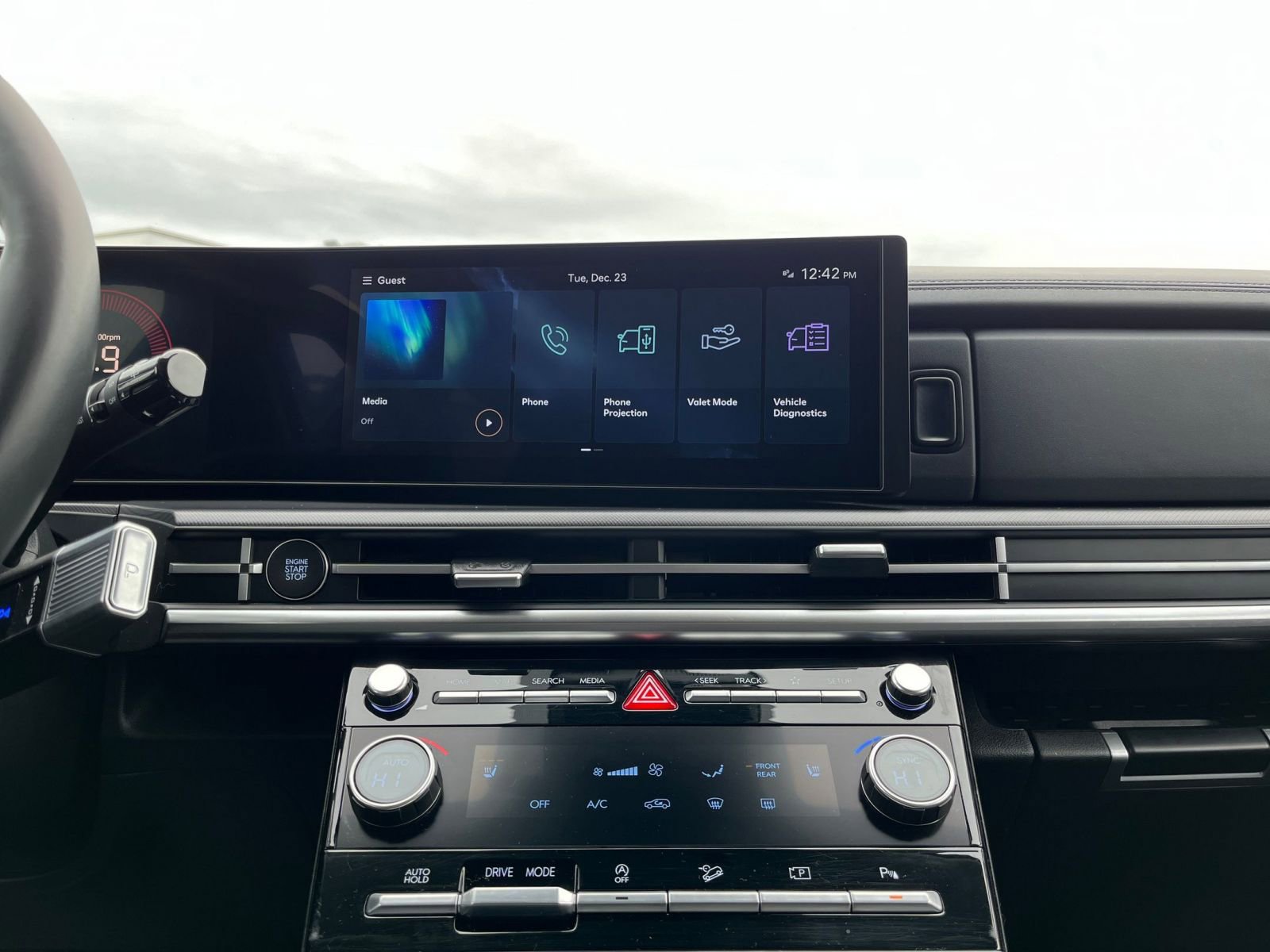 Thumbnail: 2025 Hyundai Santa Fe - 21