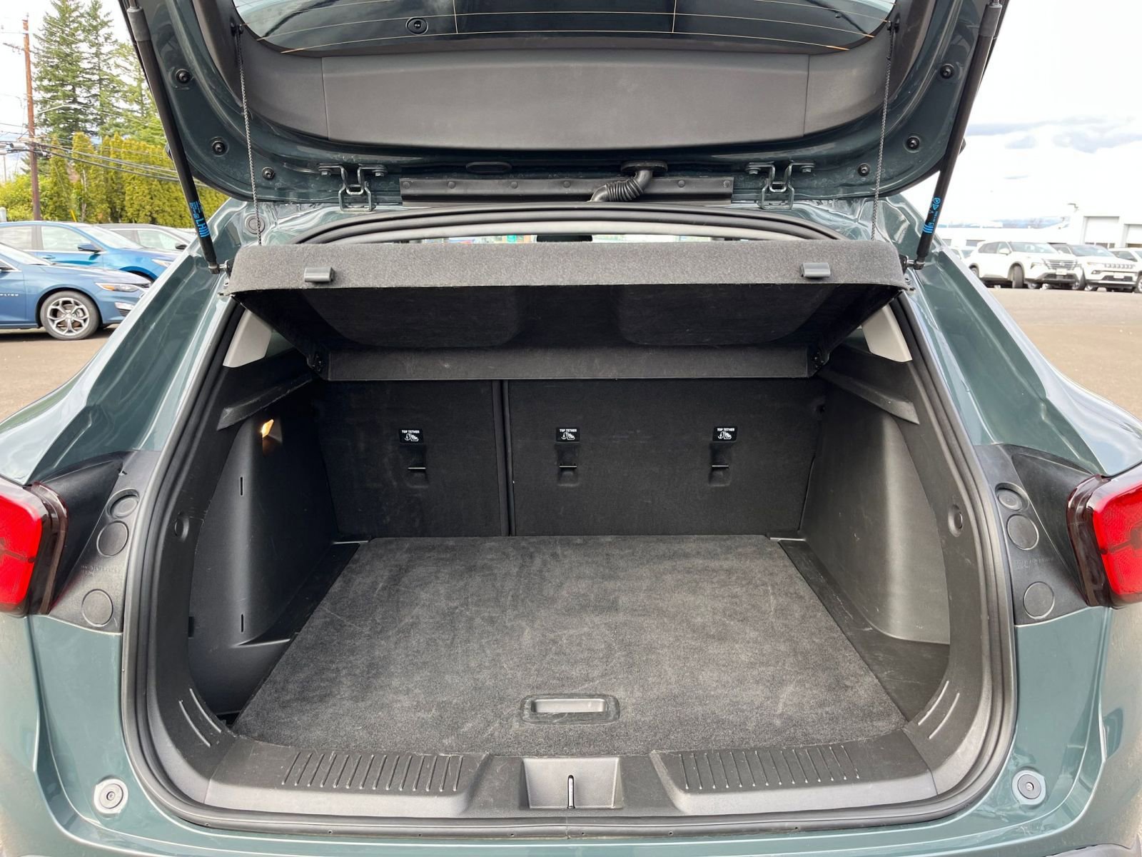 Thumbnail: 2025 Chevrolet Trax - 30