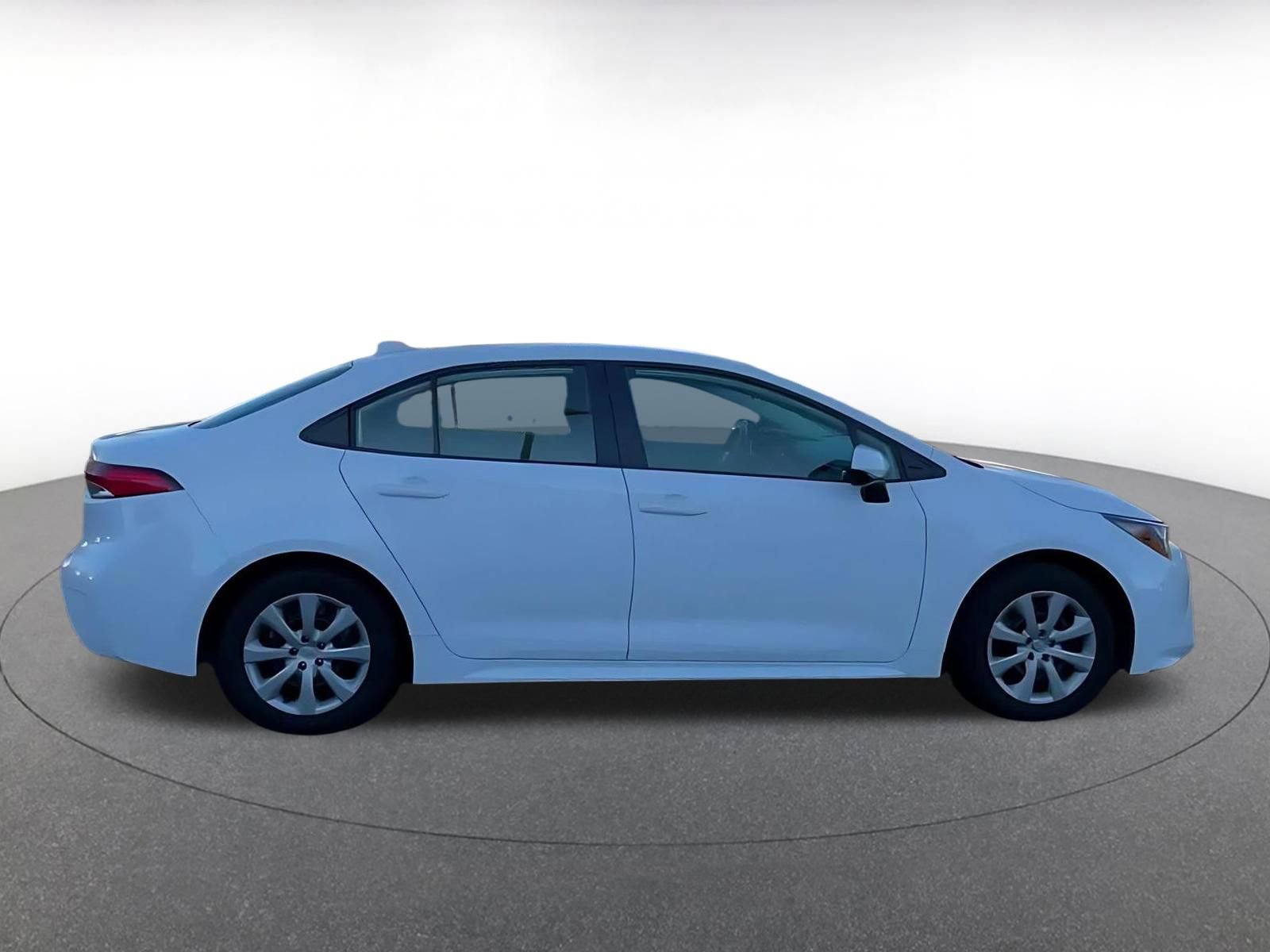 Thumbnail: 2025 Toyota Corolla - 15