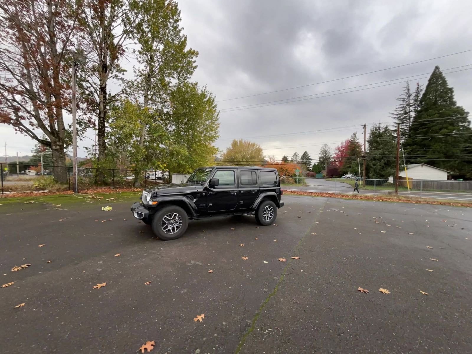 Thumbnail: 2025 Jeep Wrangler - 16