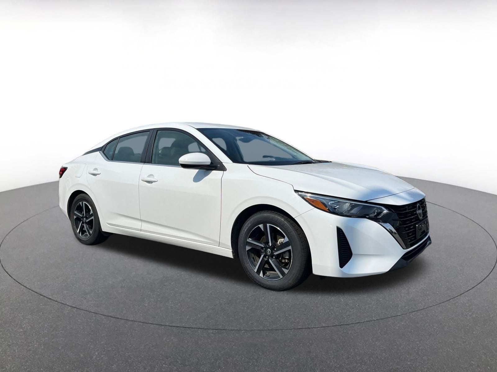 Thumbnail: 2024 Nissan Sentra - 1