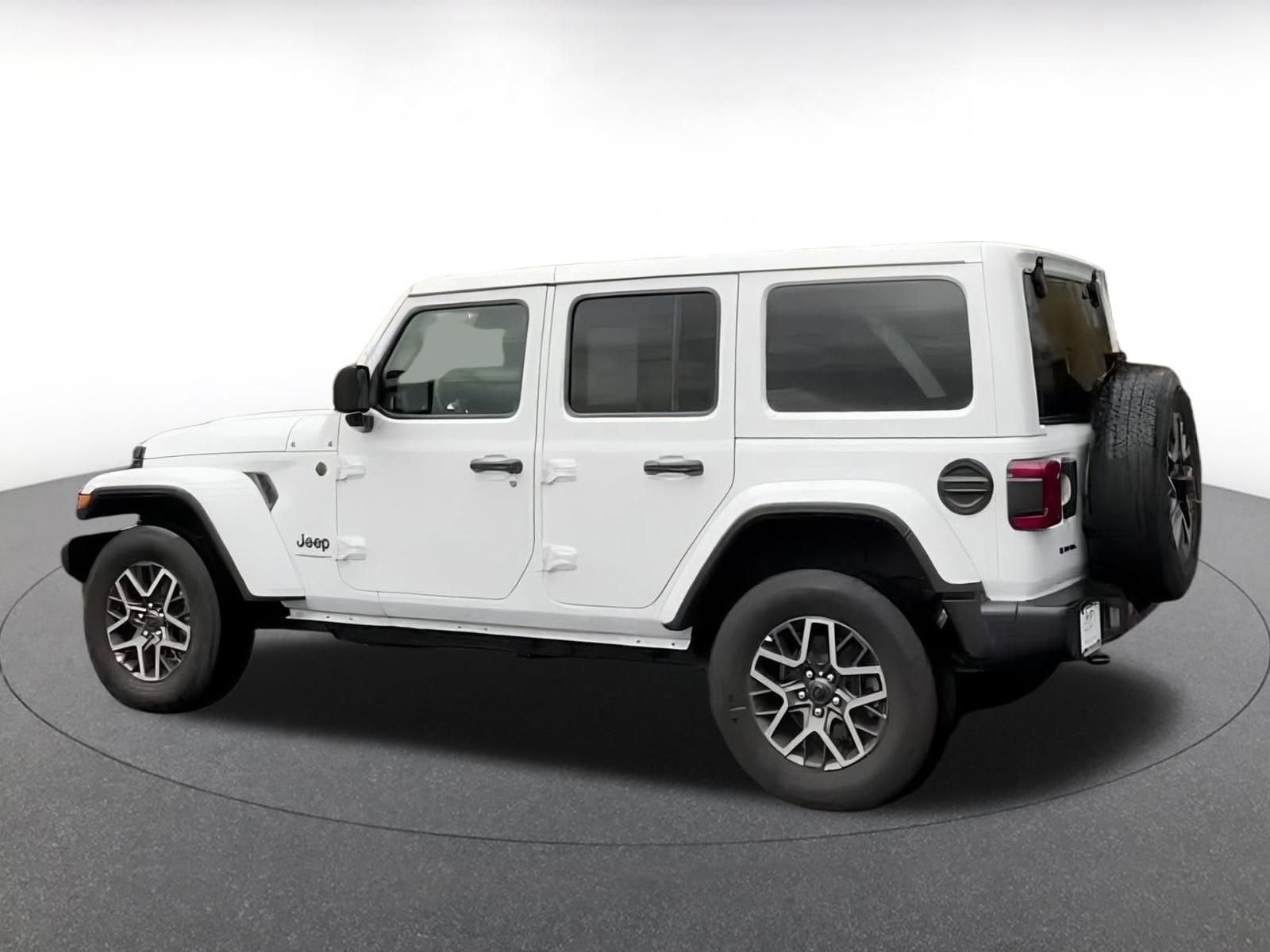 Thumbnail: 2025 Jeep Wrangler - 10