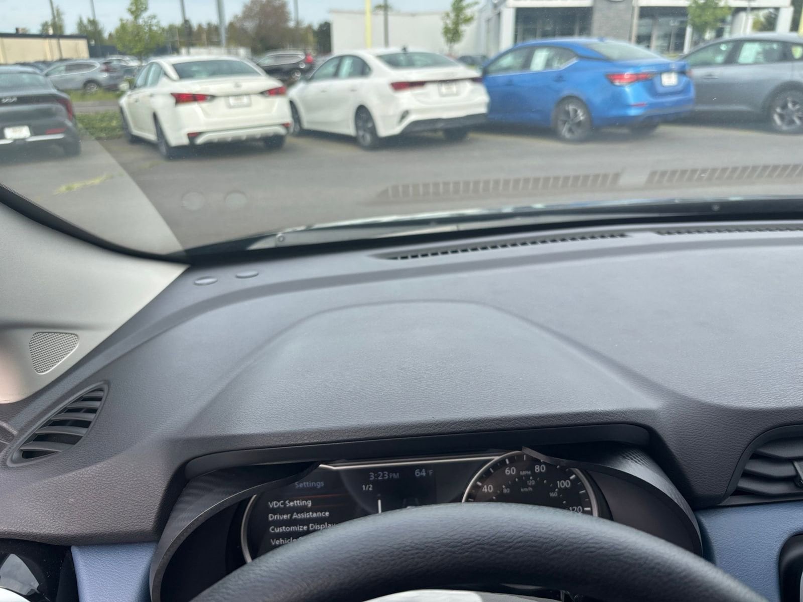 Thumbnail: 2025 Nissan Versa - 32