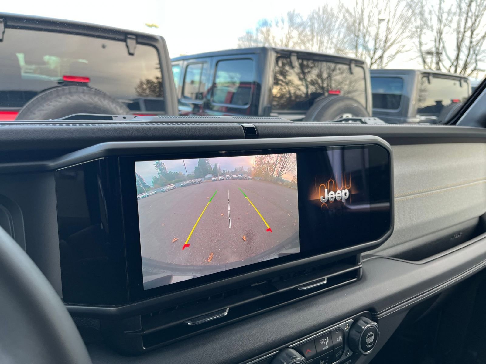 Thumbnail: 2025 Jeep Wrangler - 18