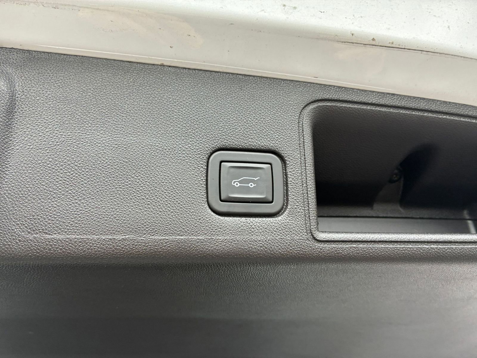 Thumbnail: 2024 GMC Terrain - 24