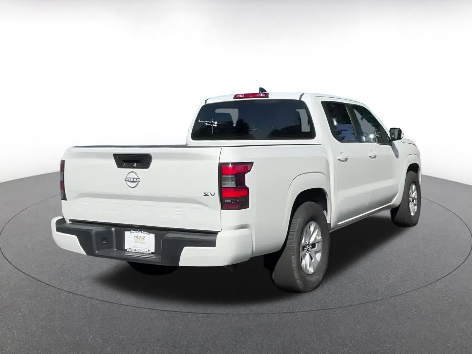 Thumbnail: 2024 Nissan Frontier - 14