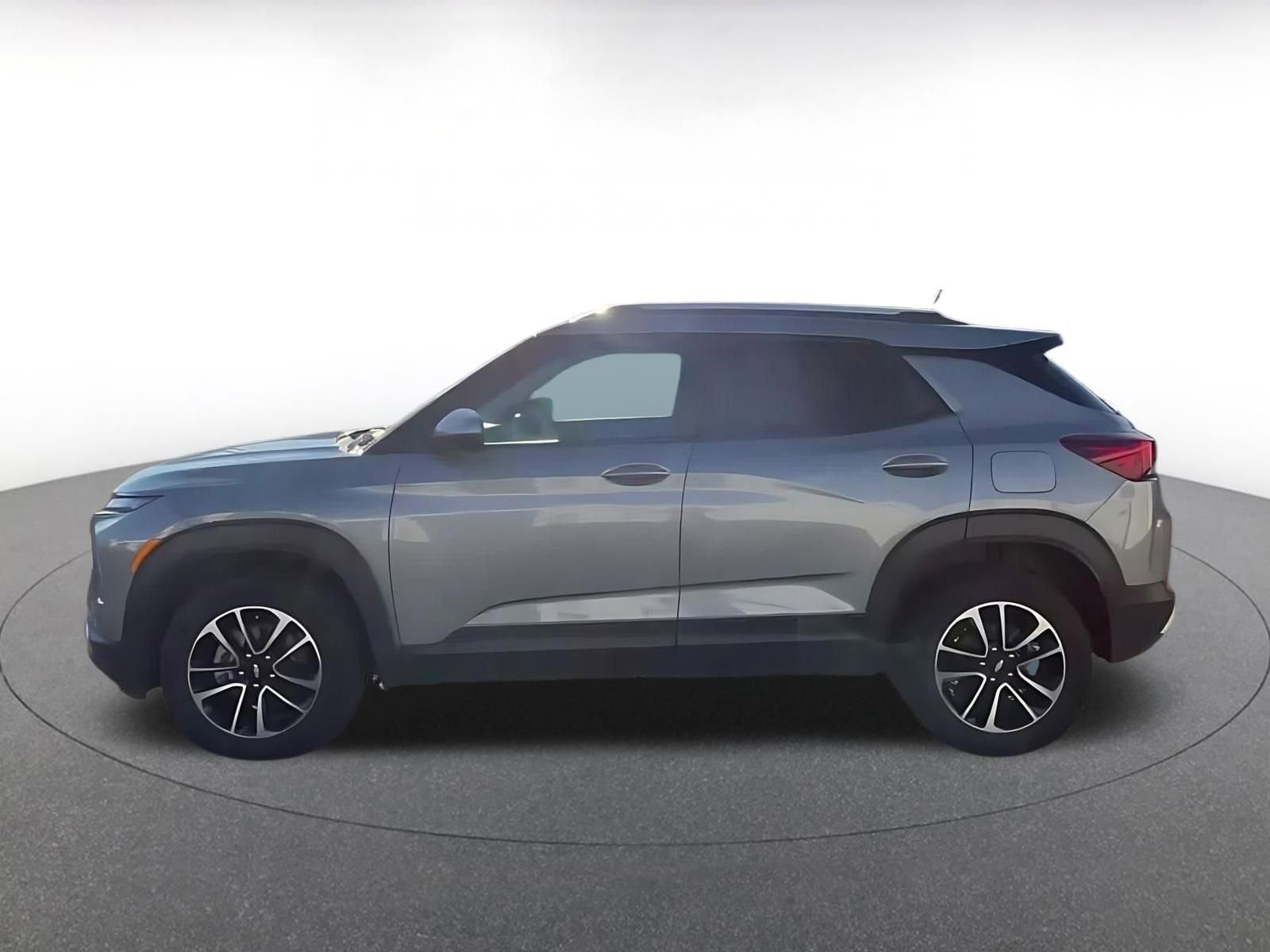 Thumbnail: 2025 Chevrolet TrailBlazer - 9