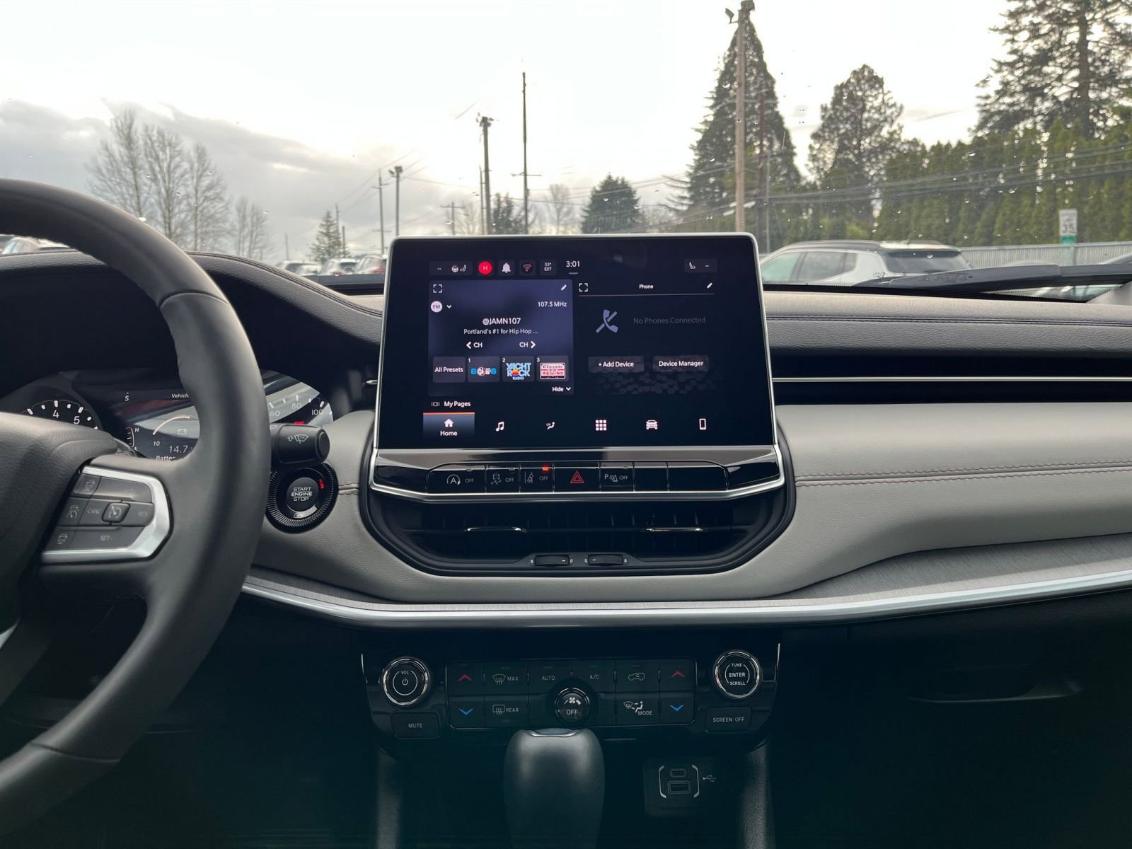 Thumbnail: 2025 Jeep Compass - 21