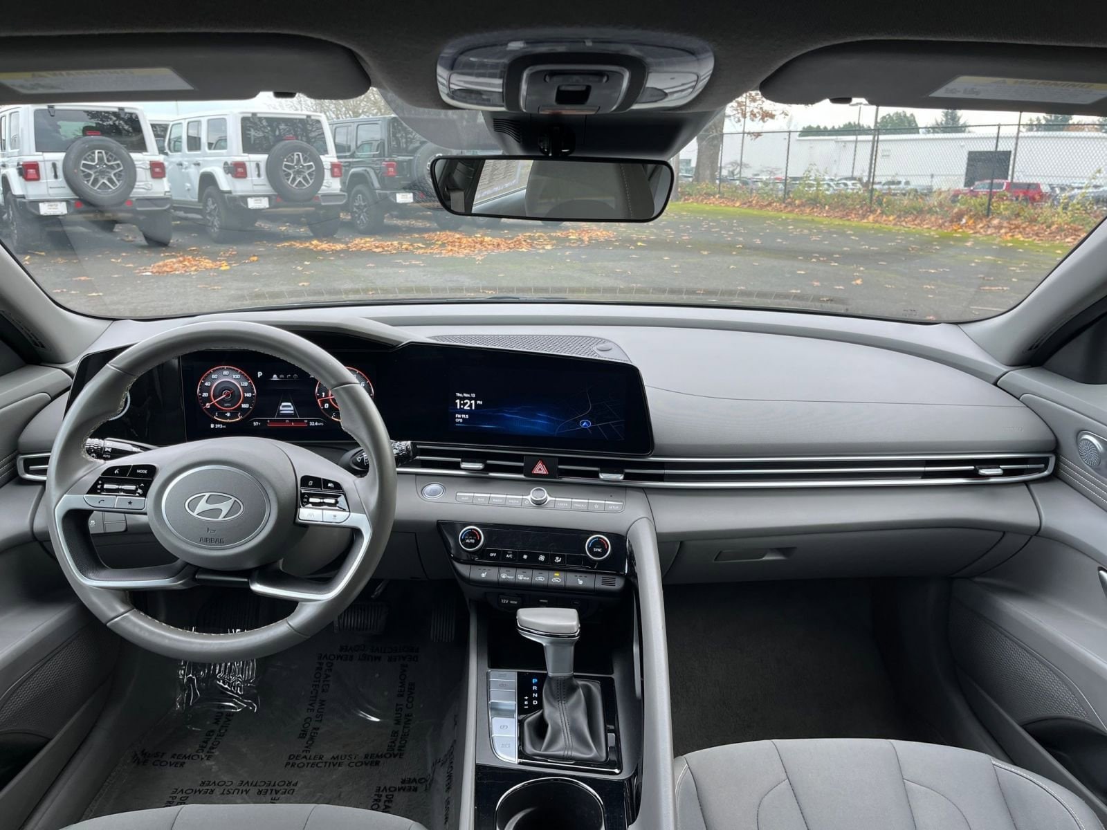 Thumbnail: 2025 Hyundai Elantra - 32