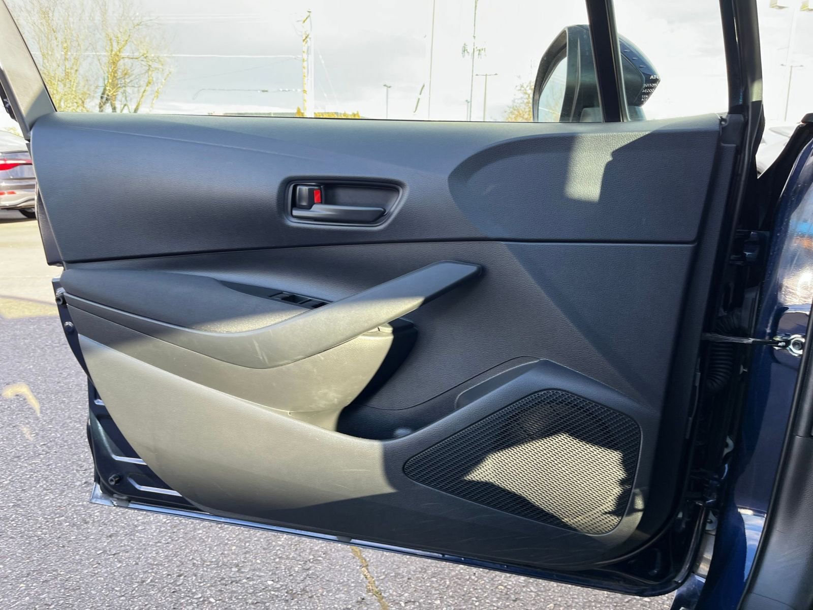 Thumbnail: 2025 Toyota Corolla - 20